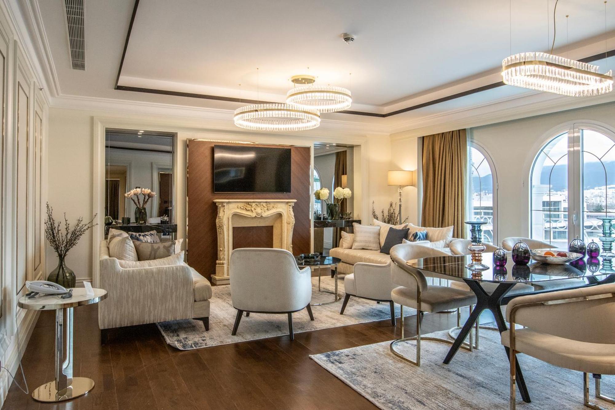 Xheko Imperial Luxury Hotel & Spa Tirana Exterior photo The interior of the apartment